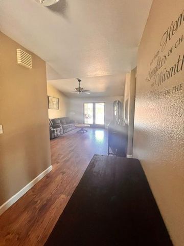 6104 Chickasaw Ct, Manteca, CA 95336