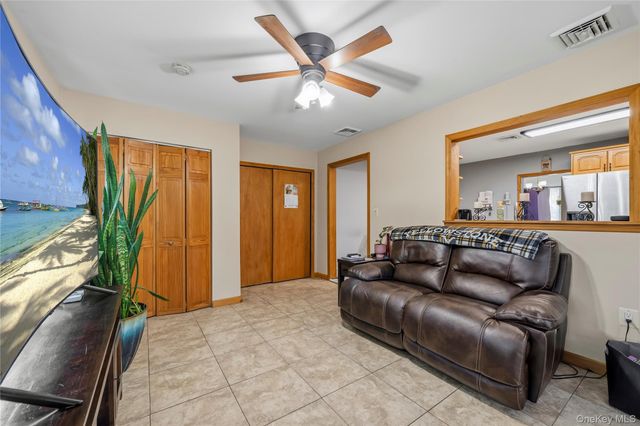 625 Gidney Avenue, Newburgh, NY 12550