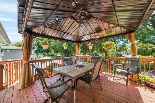 625 Gidney Avenue, Newburgh, NY 12550