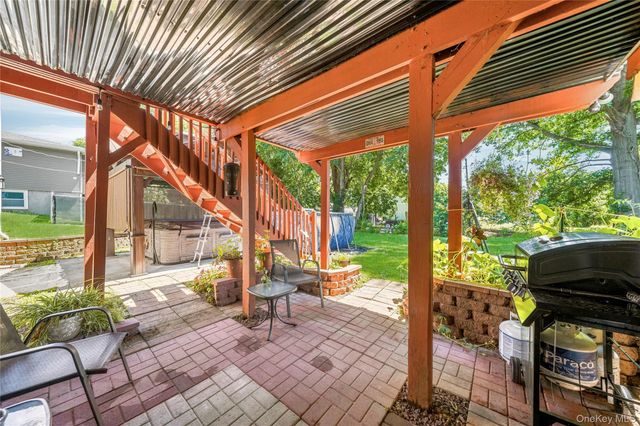 625 Gidney Avenue, Newburgh, NY 12550