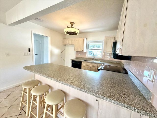 8212 101ST COURT, Seminole, FL 33777