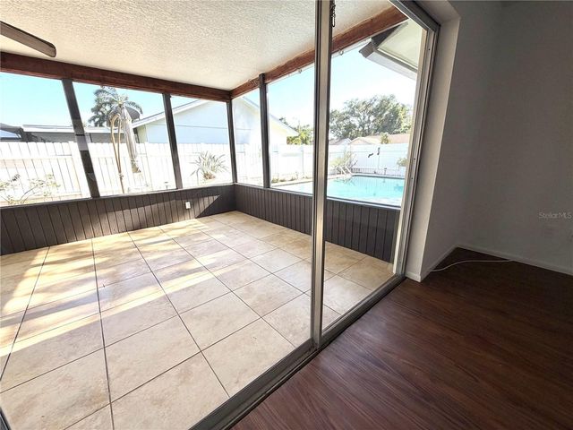 8212 101ST COURT, Seminole, FL 33777
