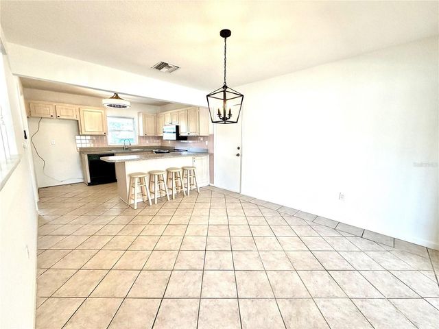 8212 101ST COURT, Seminole, FL 33777
