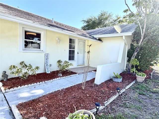 8212 101ST COURT, Seminole, FL 33777