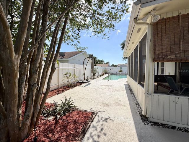 8212 101ST COURT, Seminole, FL 33777
