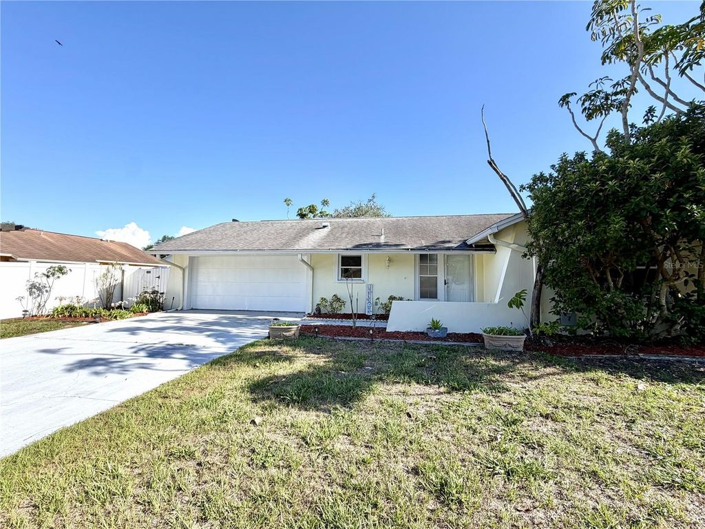 8212 101ST COURT, Seminole, FL 33777