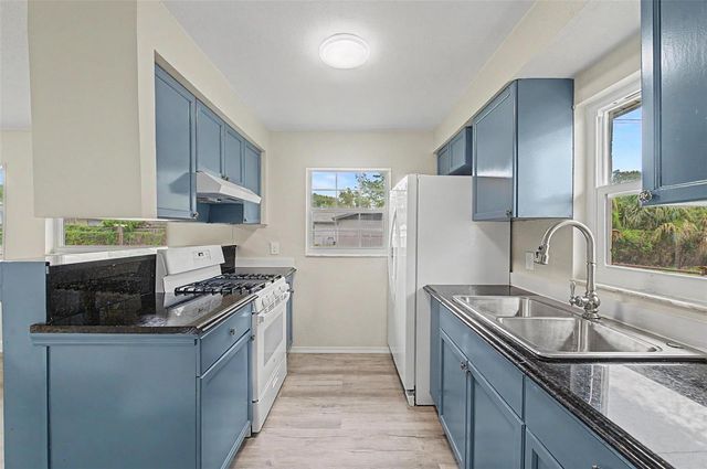 5608 12TH AVENUE S, Tampa, FL 33619