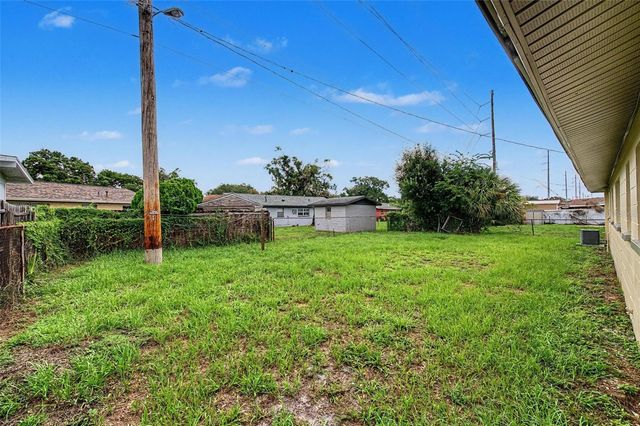 5608 12TH AVENUE S, Tampa, FL 33619