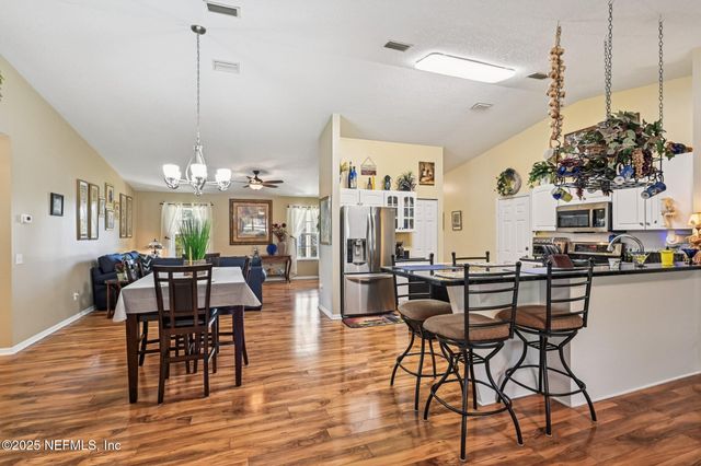 120 ASHLEY LAKE Drive, Melrose, FL 32666