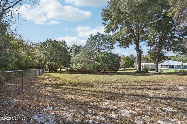 120 ASHLEY LAKE Drive, Melrose, FL 32666