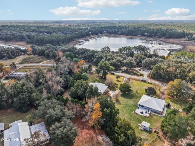 120 ASHLEY LAKE Drive, Melrose, FL 32666
