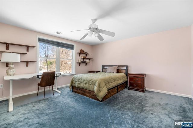 238 Park Avenue, Teaneck, NJ 07666