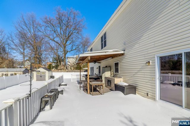 238 Park Avenue, Teaneck, NJ 07666