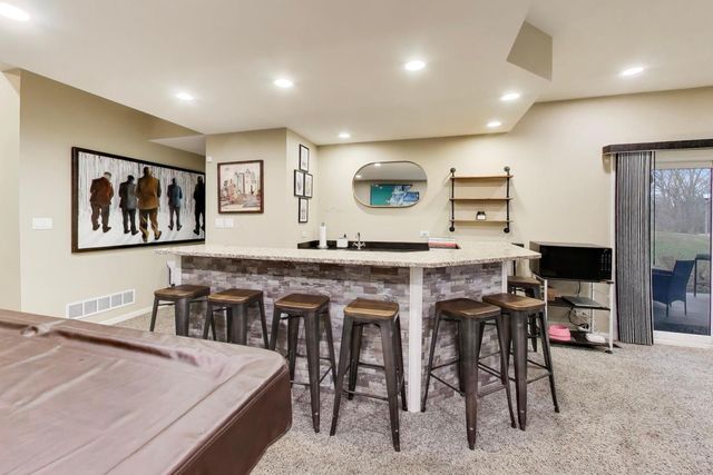 22 Rodeo Drive, Burr Ridge, IL 60527