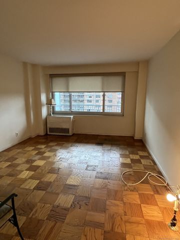 100 York Street 9B, New Haven, CT 06511