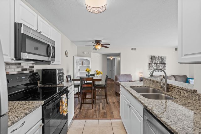 1356 Glenns Bay Rd Apt 202H, Myrtle Beach, SC 29575