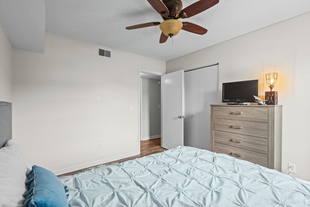 1356 Glenns Bay Rd Apt 202H, Myrtle Beach, SC 29575