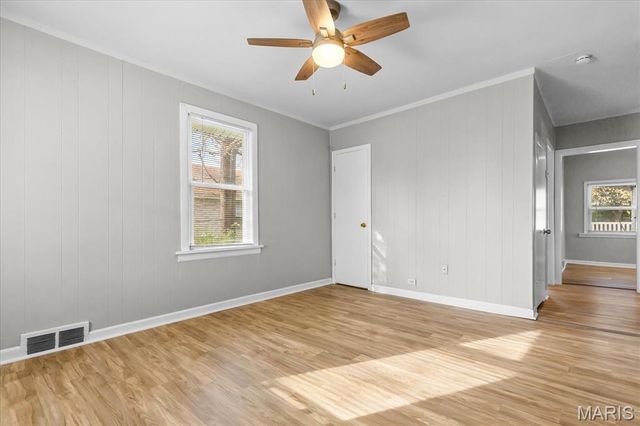 6837 Bradley Avenue, St Louis, MO 63139