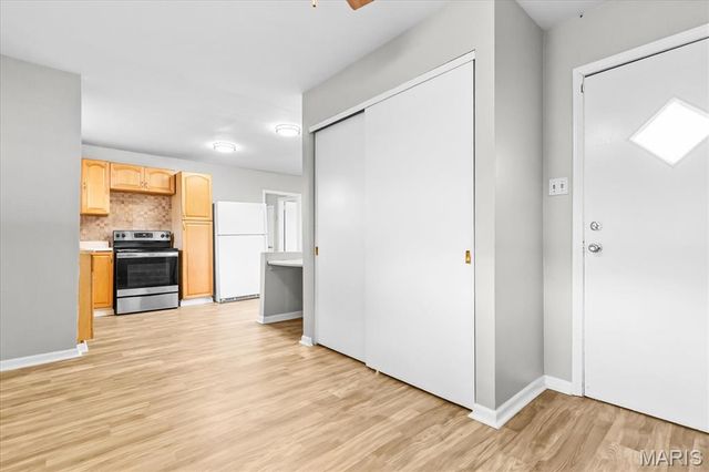 6837 Bradley Avenue, St Louis, MO 63139