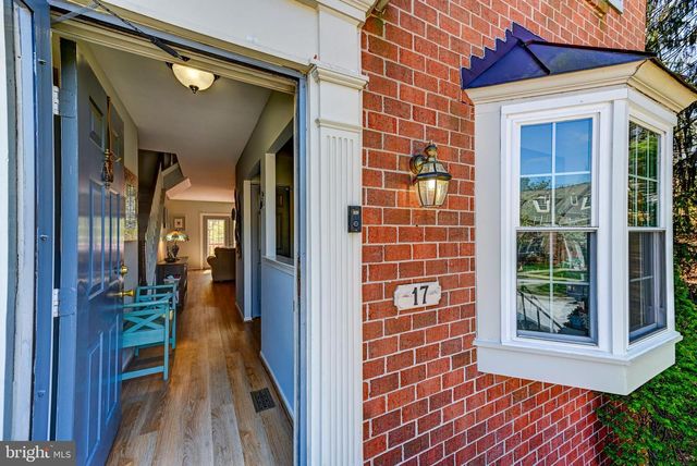 17 TIGREFF CT, Baltimore, MD 21234
