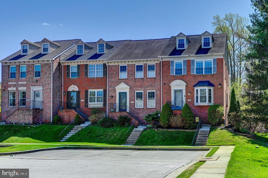 Image 29 of property listing at 17 TIGREFF CT, Baltimore, MD 21234