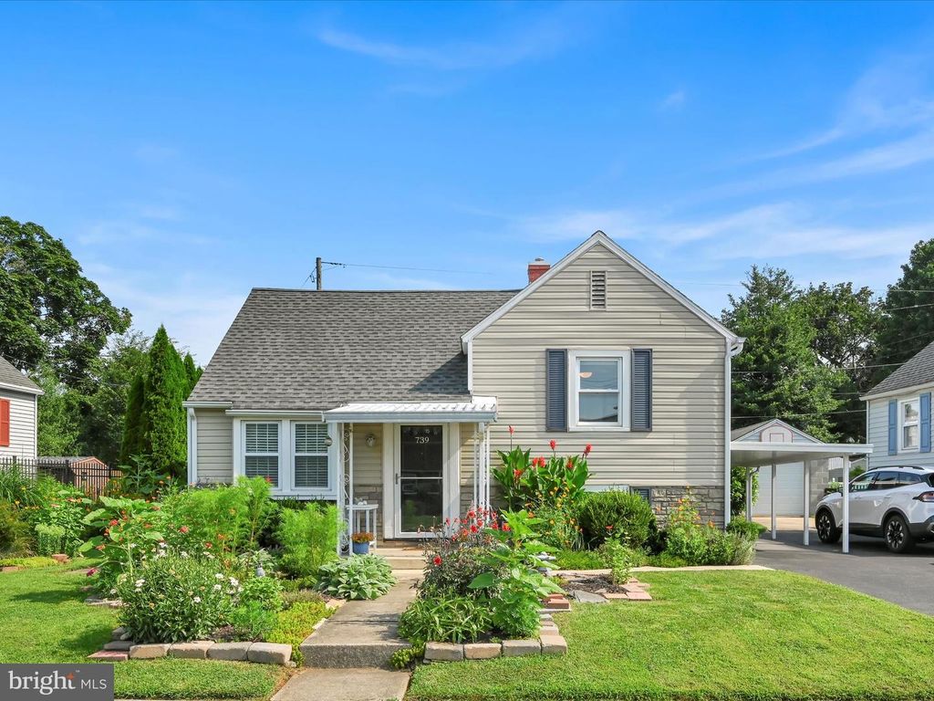 739 PRIORITY RD, York, PA 17404