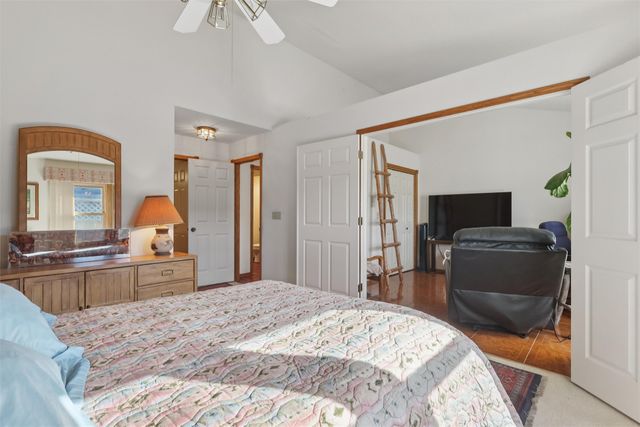 2002 Maple Circle, West Des Moines, IA 50265