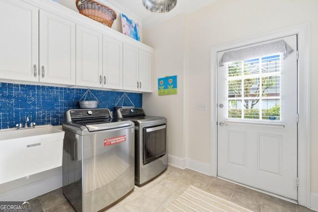 8420 Parker Place, Roswell, GA 30076