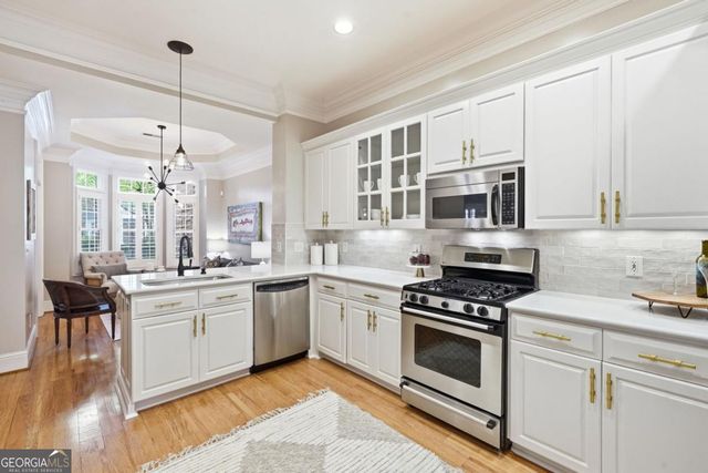 8420 Parker Place, Roswell, GA 30076