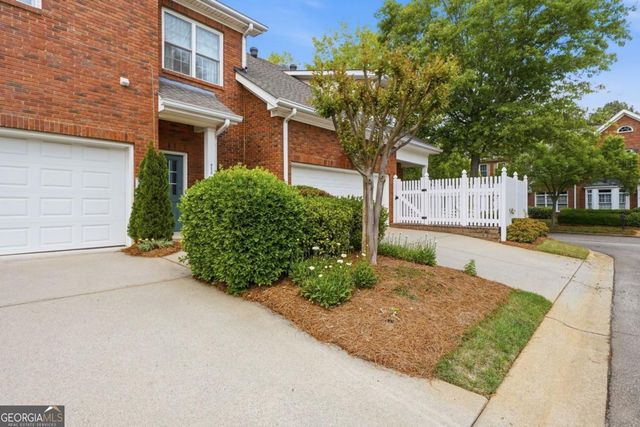 8420 Parker Place, Roswell, GA 30076
