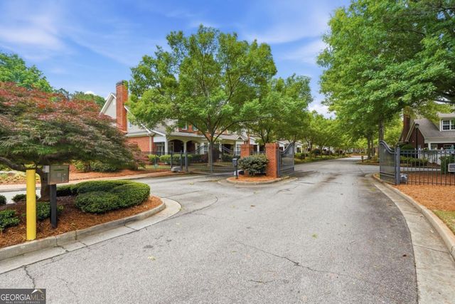8420 Parker Place, Roswell, GA 30076
