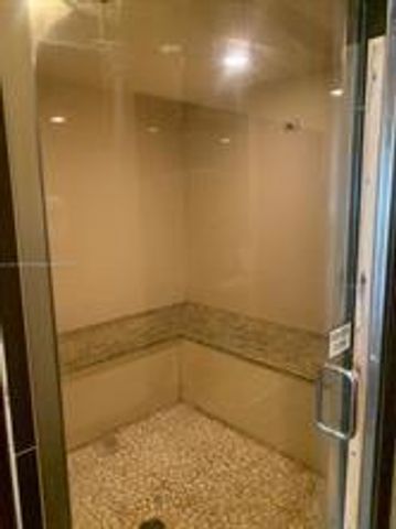 2807 VERONIA Drive 107, Palm Beach Gardens, FL 33410