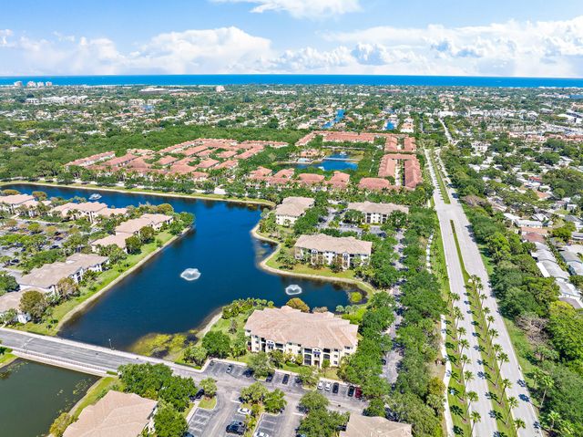 2807 VERONIA Drive 107, Palm Beach Gardens, FL 33410