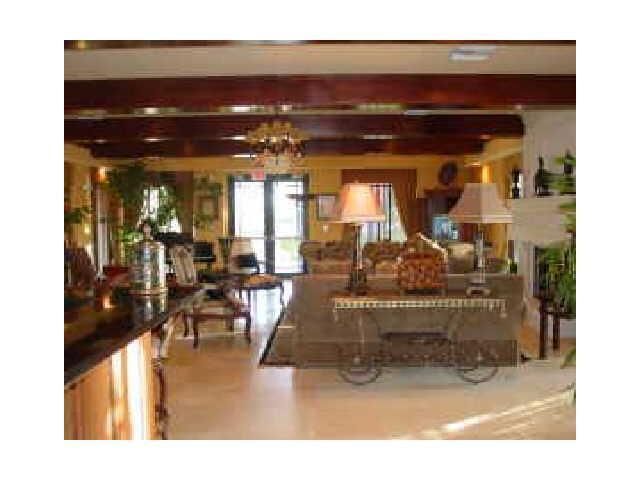2807 VERONIA Drive 107, Palm Beach Gardens, FL 33410