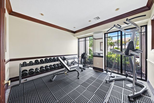 2807 VERONIA Drive 107, Palm Beach Gardens, FL 33410