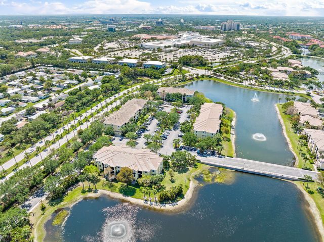 2807 VERONIA Drive 107, Palm Beach Gardens, FL 33410