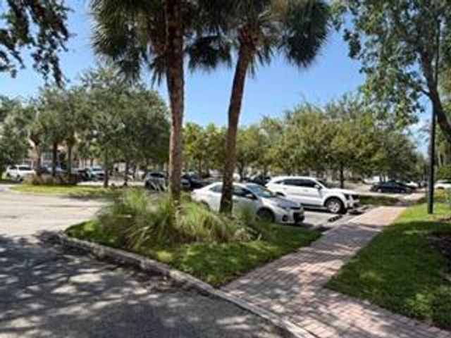 2807 VERONIA Drive 107, Palm Beach Gardens, FL 33410