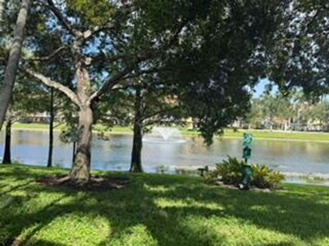 2807 VERONIA Drive 107, Palm Beach Gardens, FL 33410