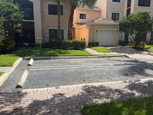 2807 VERONIA Drive 107, Palm Beach Gardens, FL 33410