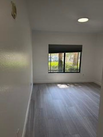2807 VERONIA Drive 107, Palm Beach Gardens, FL 33410