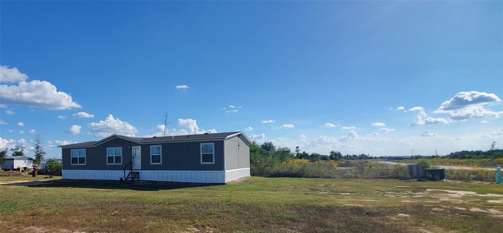 6064 Road 5837, Cleveland, TX 77327