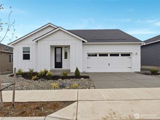 645 Gooseberry Place, Sequim, WA 98382