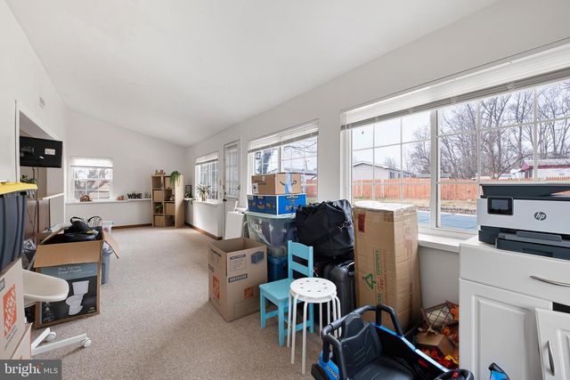 18 W REDMONT RD, Wilmington, DE 19804