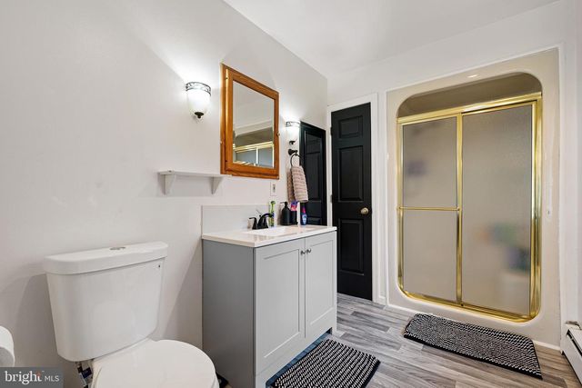 18 W REDMONT RD, Wilmington, DE 19804