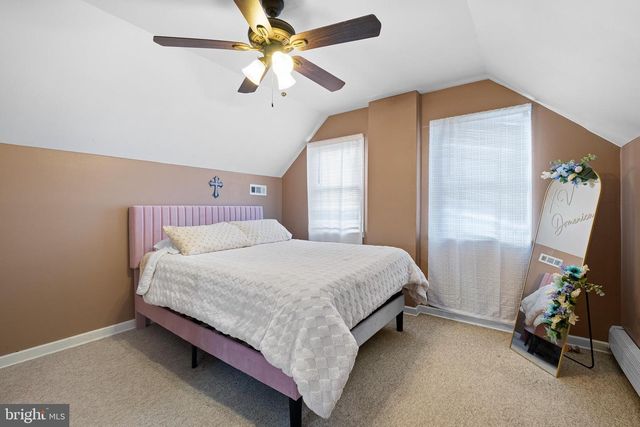 18 W REDMONT RD, Wilmington, DE 19804