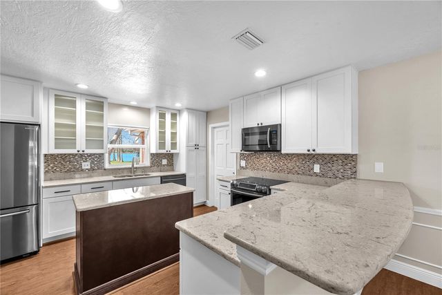 2004 CAPRI ROAD, Valrico, FL 33594