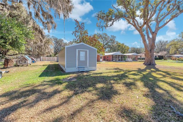 2004 CAPRI ROAD, Valrico, FL 33594