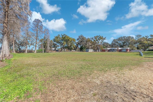 2004 CAPRI ROAD, Valrico, FL 33594