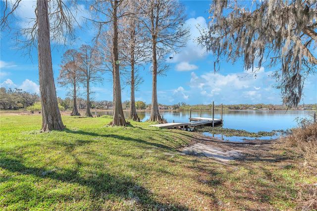 2004 CAPRI ROAD, Valrico, FL 33594