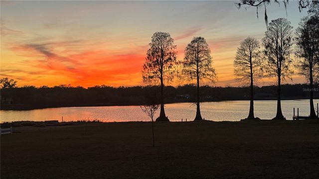 2004 CAPRI ROAD, Valrico, FL 33594